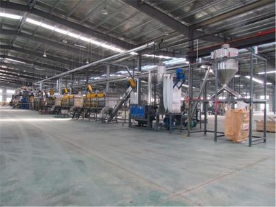 撕碎機(jī)、干燥機(jī)、瓶到瓶、增粘、清洗造?！?lián)達(dá)機(jī)械20年硬核產(chǎn)品矩陣 | ChinaReplas2025展商風(fēng)采